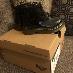 Dr. Martens - Black toddler size 5